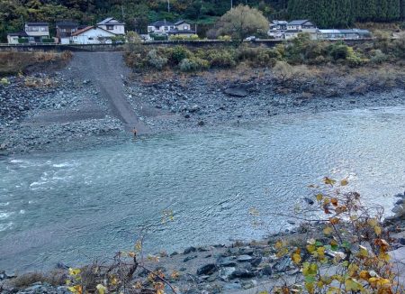増水だ！天竜川ルアーフライ専用区